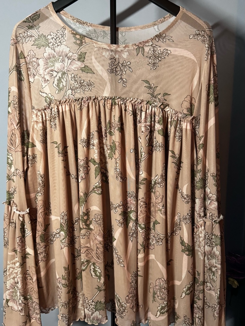 Torrid Floral Mesh Babydoll Bell Sleeve Top Size 1 / 1X Boho